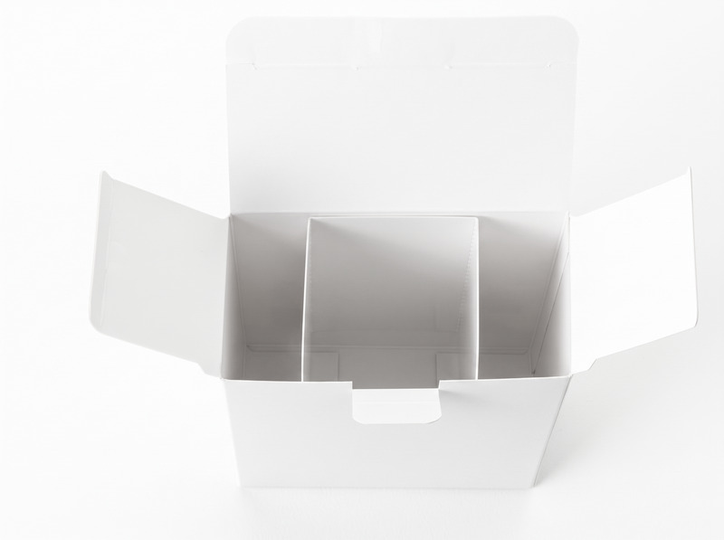 Carton build-in slot