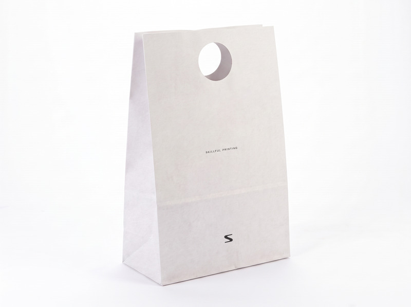 Die-Cut Handle Shopping Bag: Cutout Handle